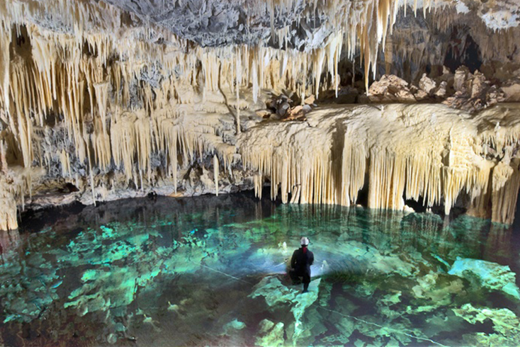 caves of diros, Peloponnese Greece