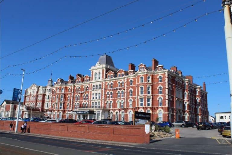 5 Best Family Hotels in Blackpool ⋆ Yorkshire Wonders