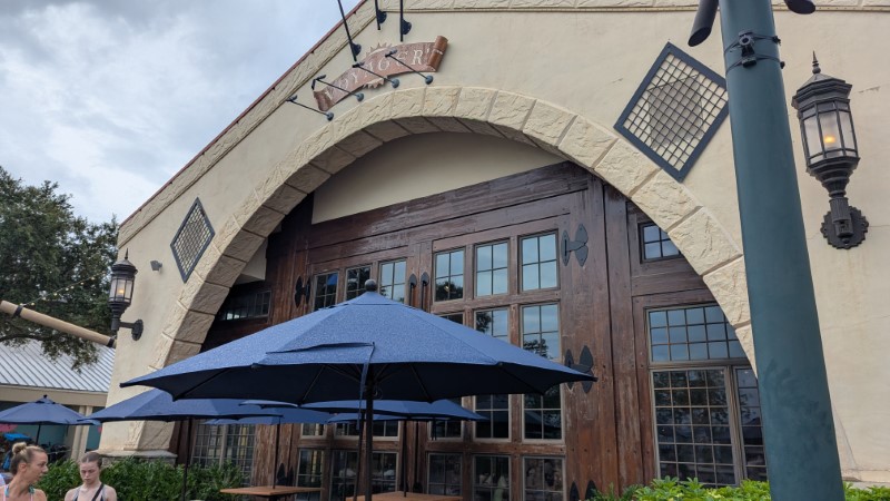 Voyagers Smokehouse review at Seaworld Orlando