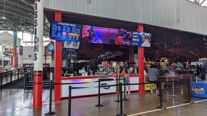 The arcade at Dezerland