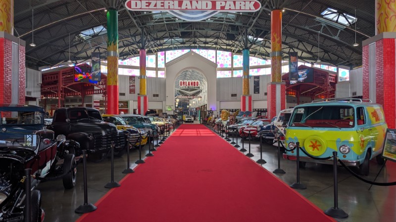 Dezerland Park in Orlando Auto Museum Review