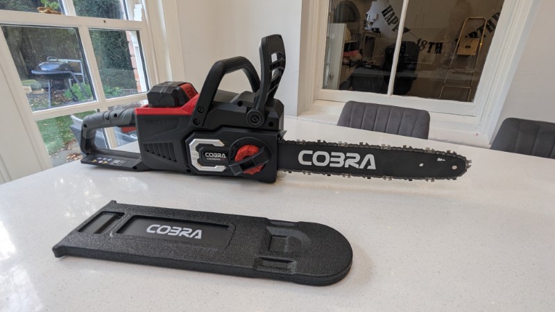 Cobra CS35040VX Cordless Chainsaw Review