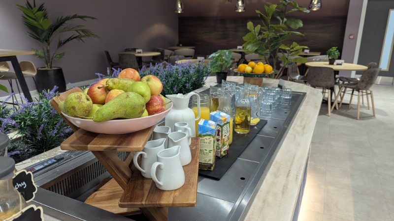 Review of the Six Eight One Lounge at Leeds Bradford Airport