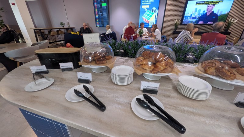 Six Eight One Lounge Leeds Bradford Airport Review