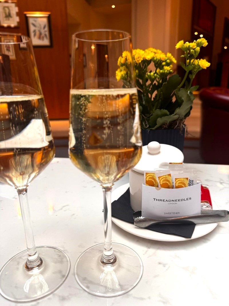 Review of the Afternoon tea at Threadneedles London
