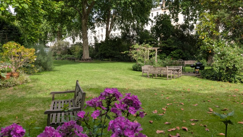 Eccleston Square Garden