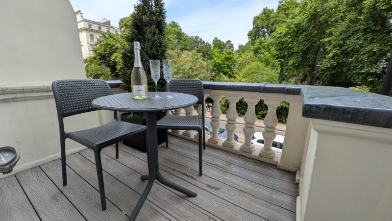 Eccleston Square Hotel Balcony King Room Review