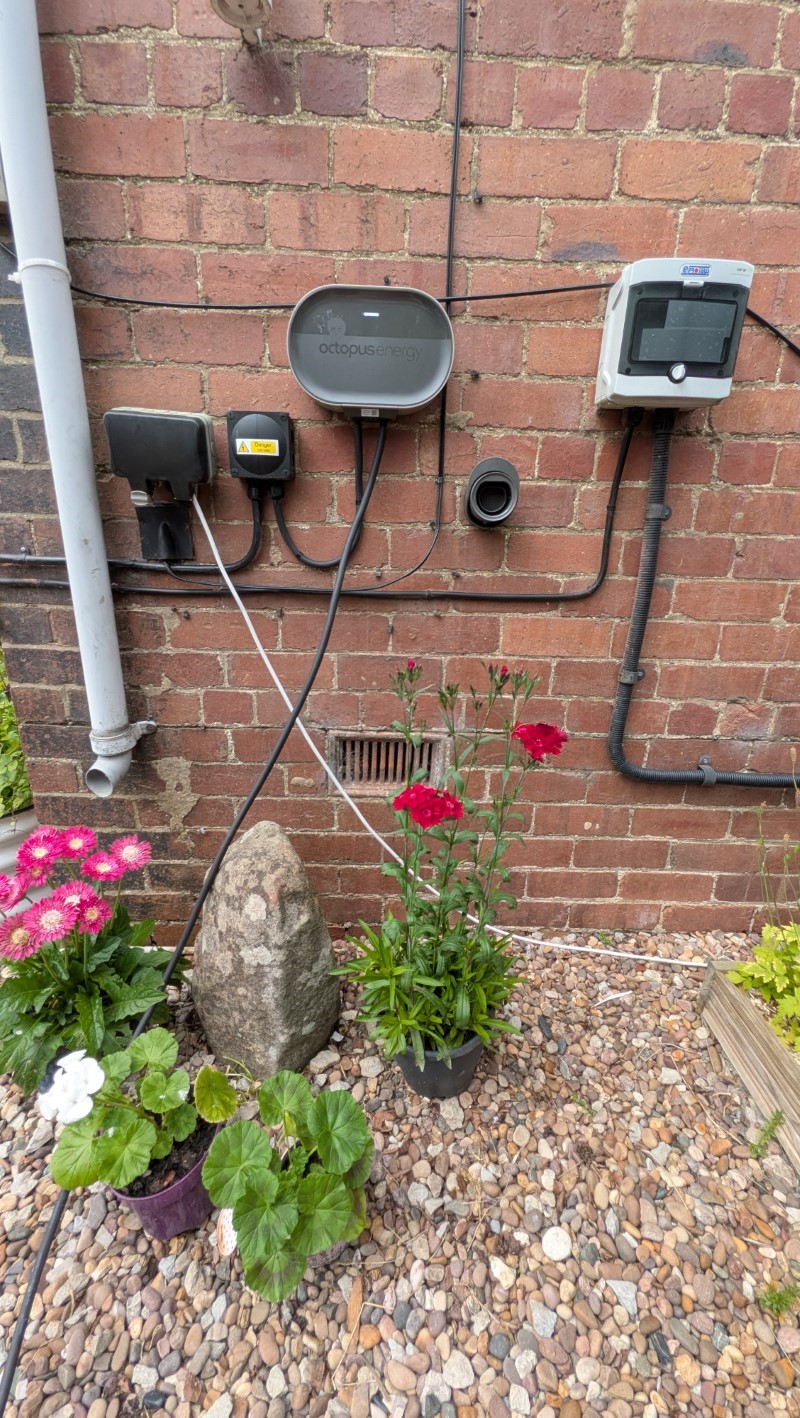 Octopus Charge Tethered EV Charger Review
