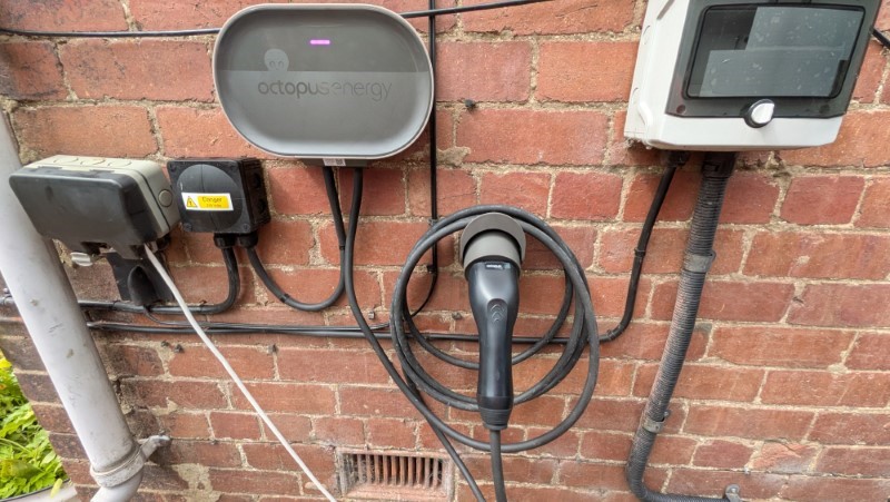 Octopus Charge Tethered EV Charger Review