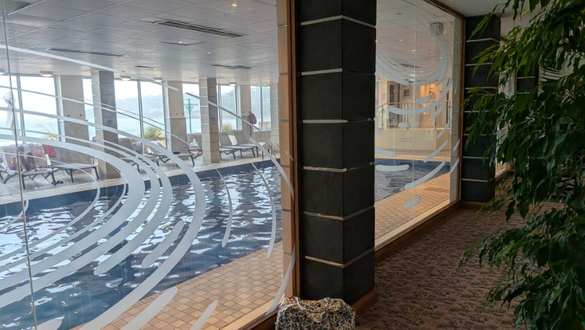L'Horizon Beach Hotel & Spa Review