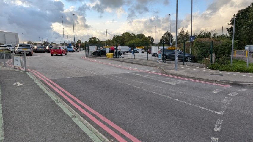 Leeds Bradford Airport Mid Stay Car Park Review