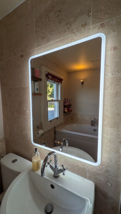 Roper Rhodes Calibre Illuminated Mirror Review