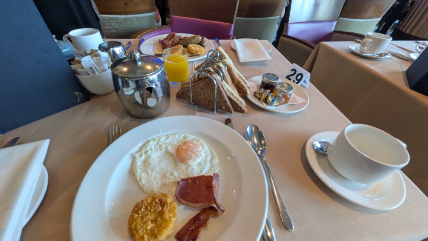 Breakfast at The Royal Yacht Hotel Jersey Review
