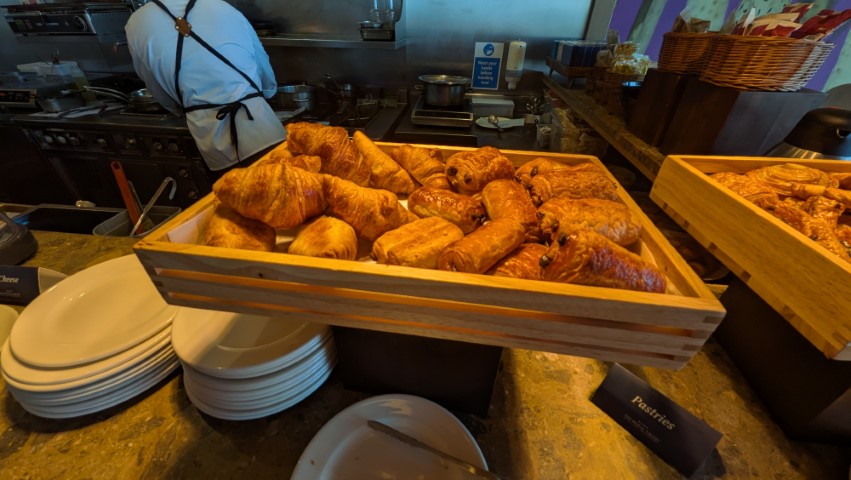 Breakfast at The Royal Yacht Hotel Jersey Review